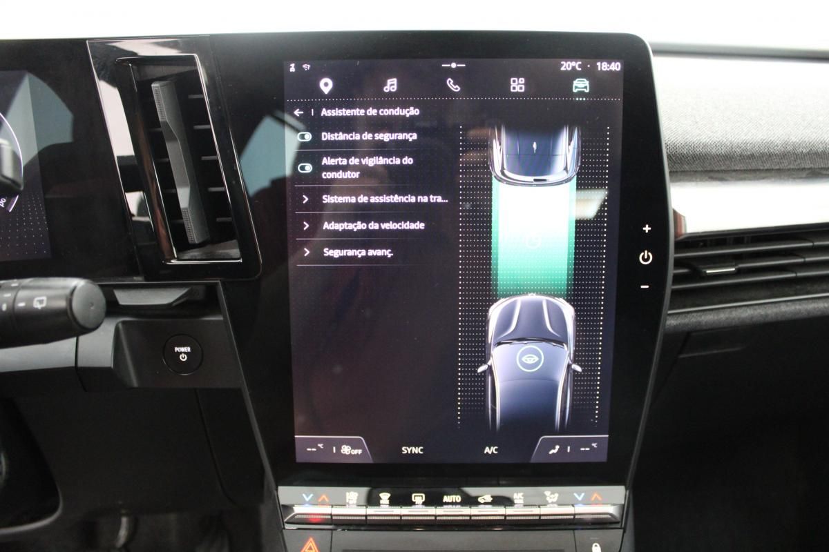 renault-megane-e-tech-2024-eletrico-0cc
