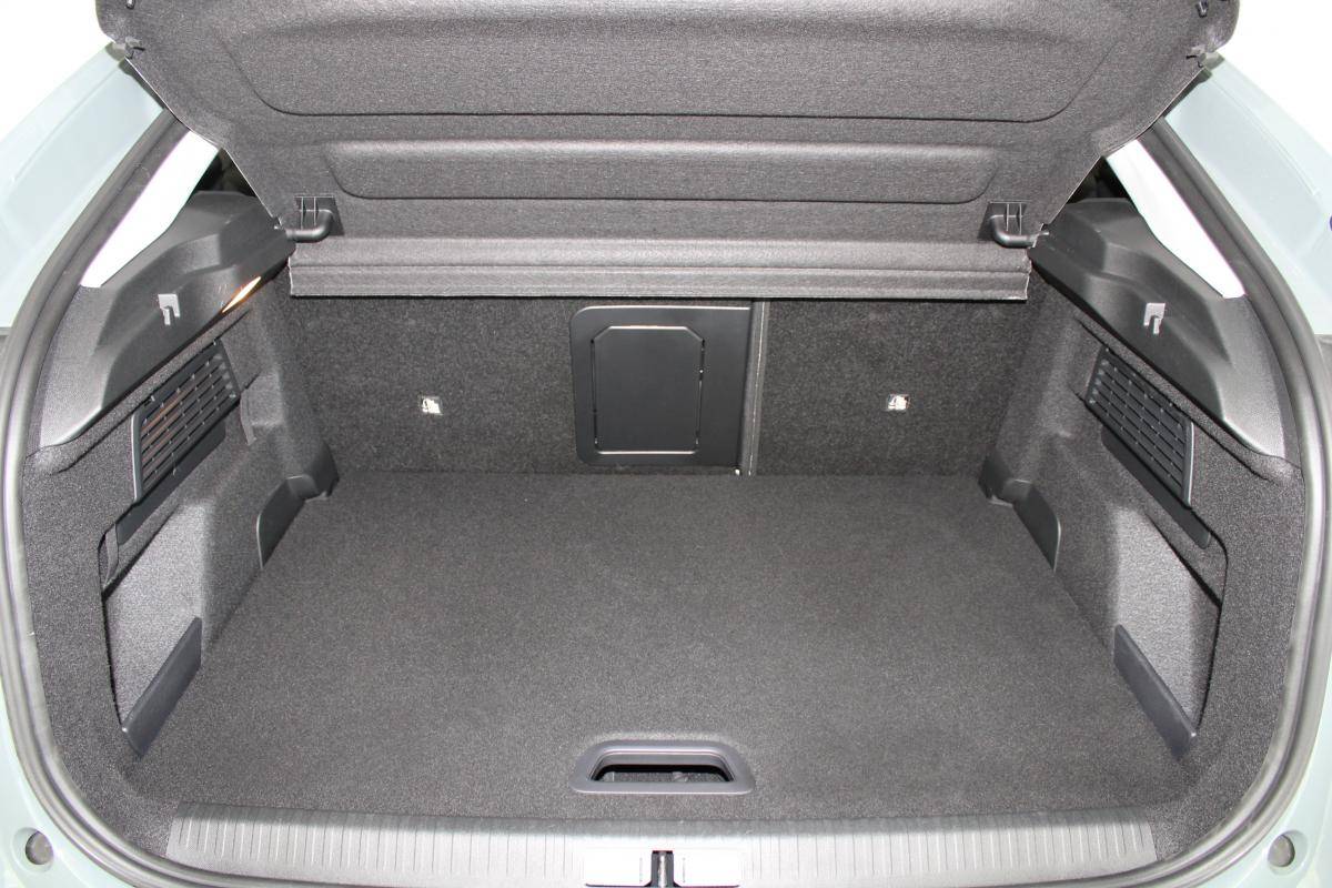 citroen-e-c4-2025-eletrico-0cc