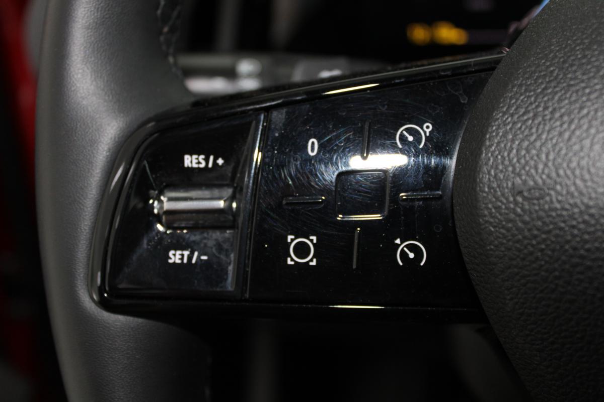 renault-megane-e-tech-2023-eletrico-0cc