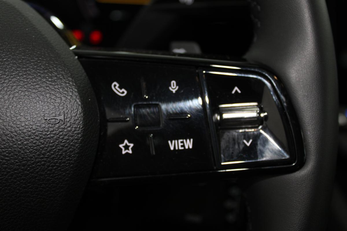 renault-megane-e-tech-2023-eletrico-0cc