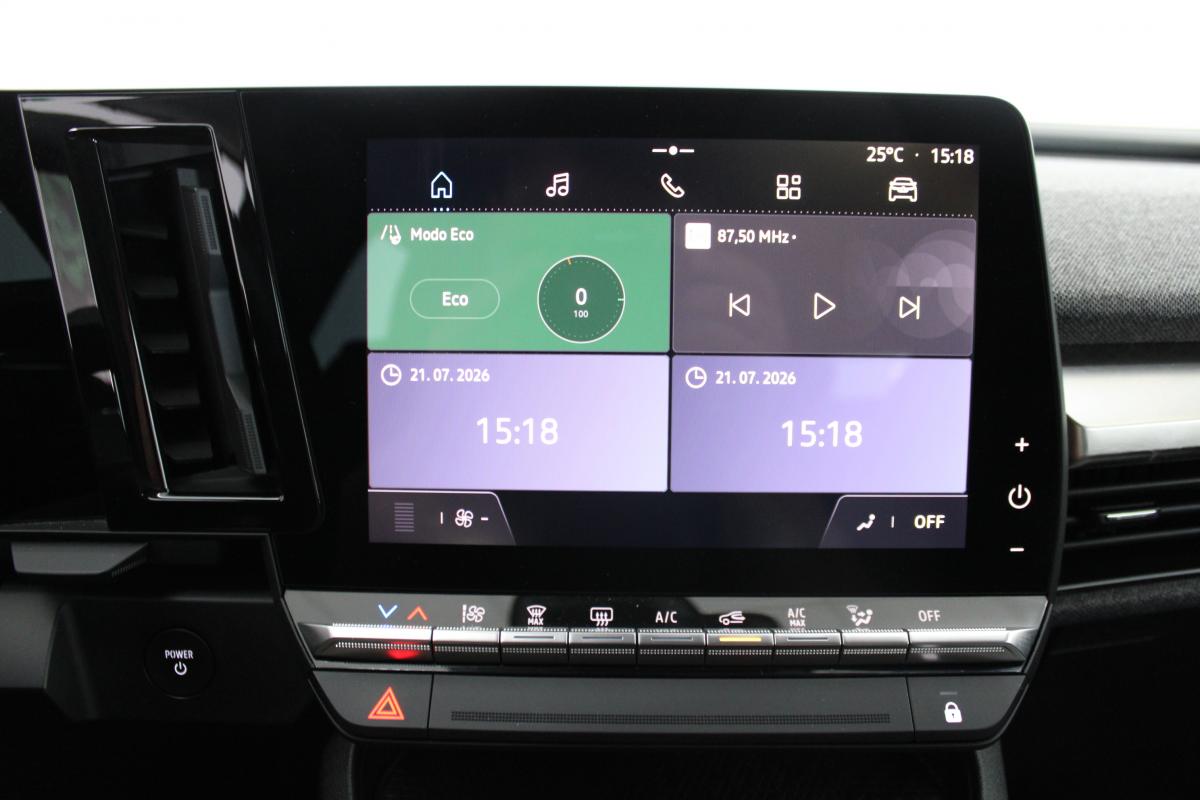 renault-megane-e-tech-2023-eletrico-0cc