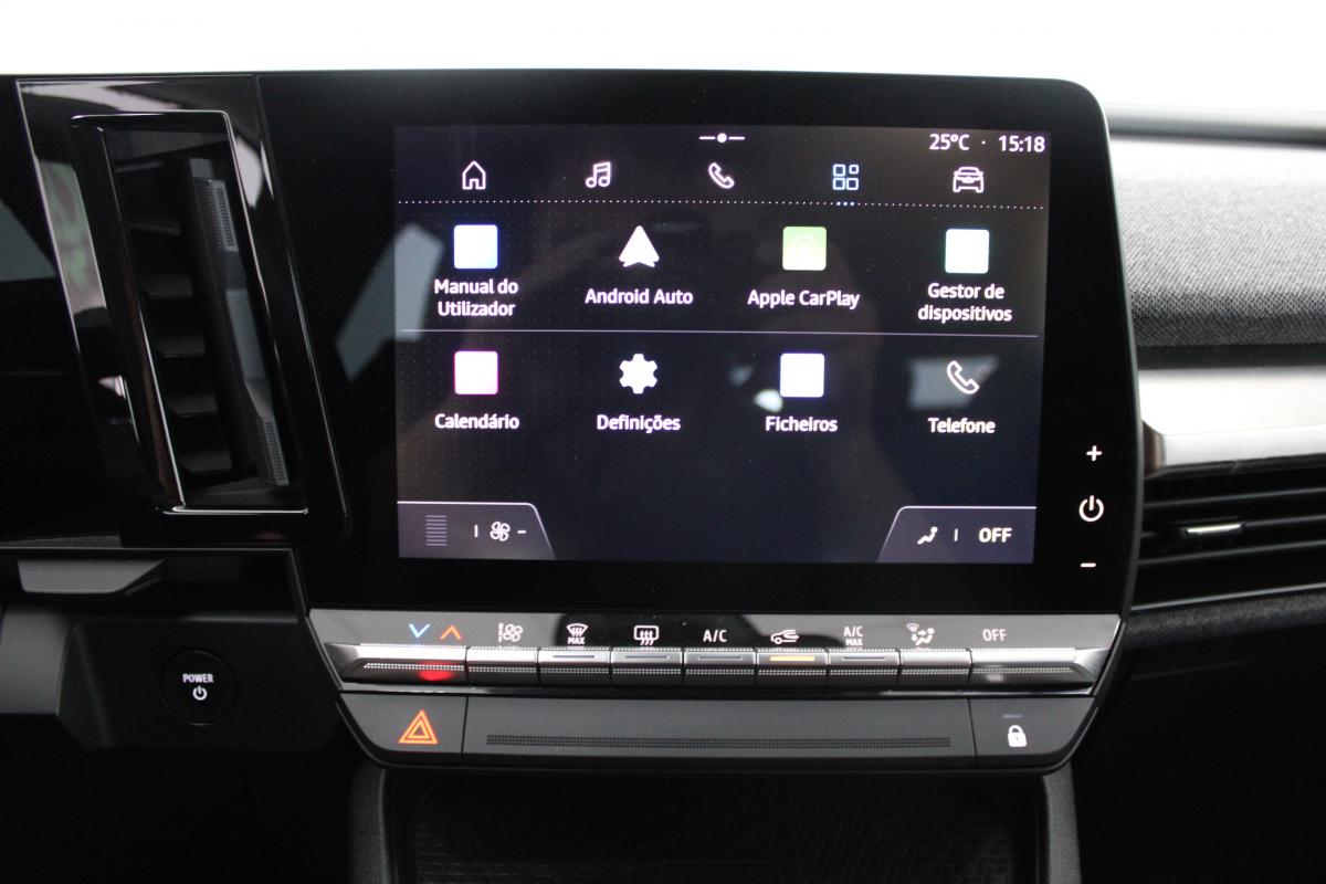 renault-megane-e-tech-2023-eletrico-0cc