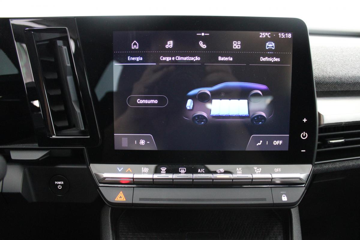 renault-megane-e-tech-2023-eletrico-0cc