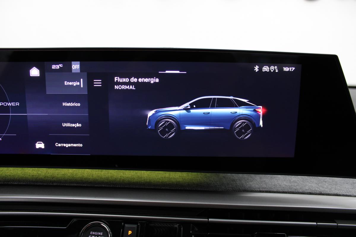 peugeot-e-3008-2025-eletrico-0cc