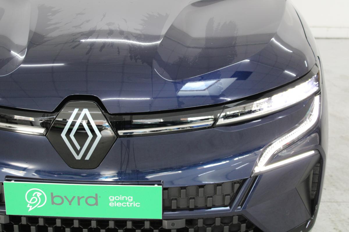 renault-megane-e-tech-2025-eletrico-0cc