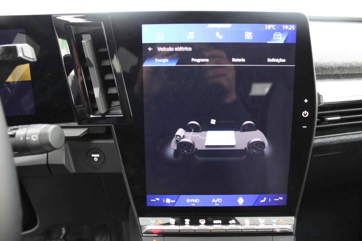 renault-megane-e-tech-2025-eletrico-0cc