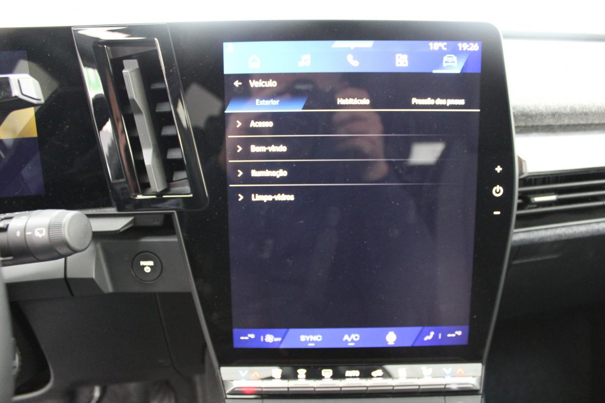 renault-megane-e-tech-2025-eletrico-0cc