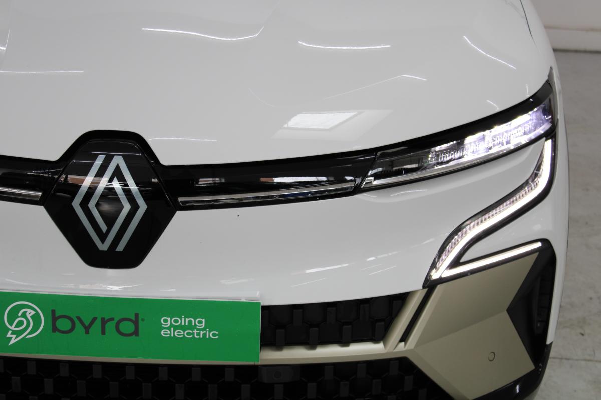 renault-megane-e-tech-2025-eletrico-0cc
