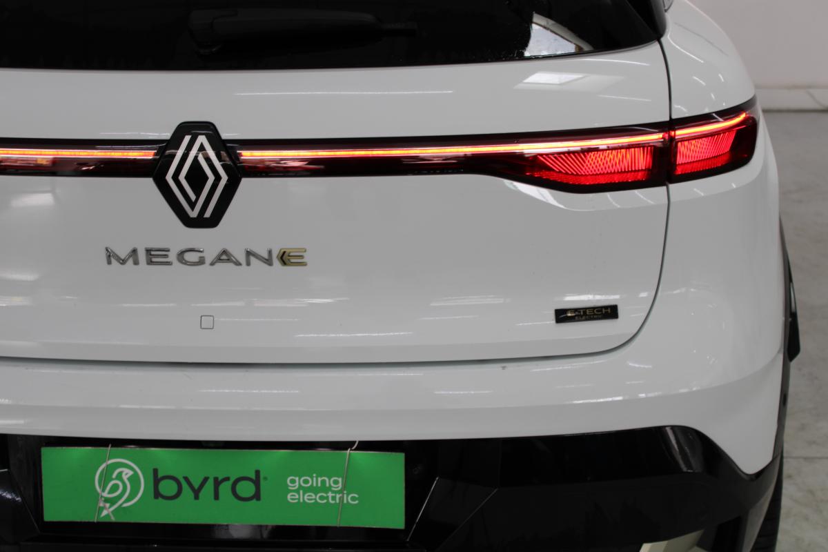 renault-megane-e-tech-2025-eletrico-0cc