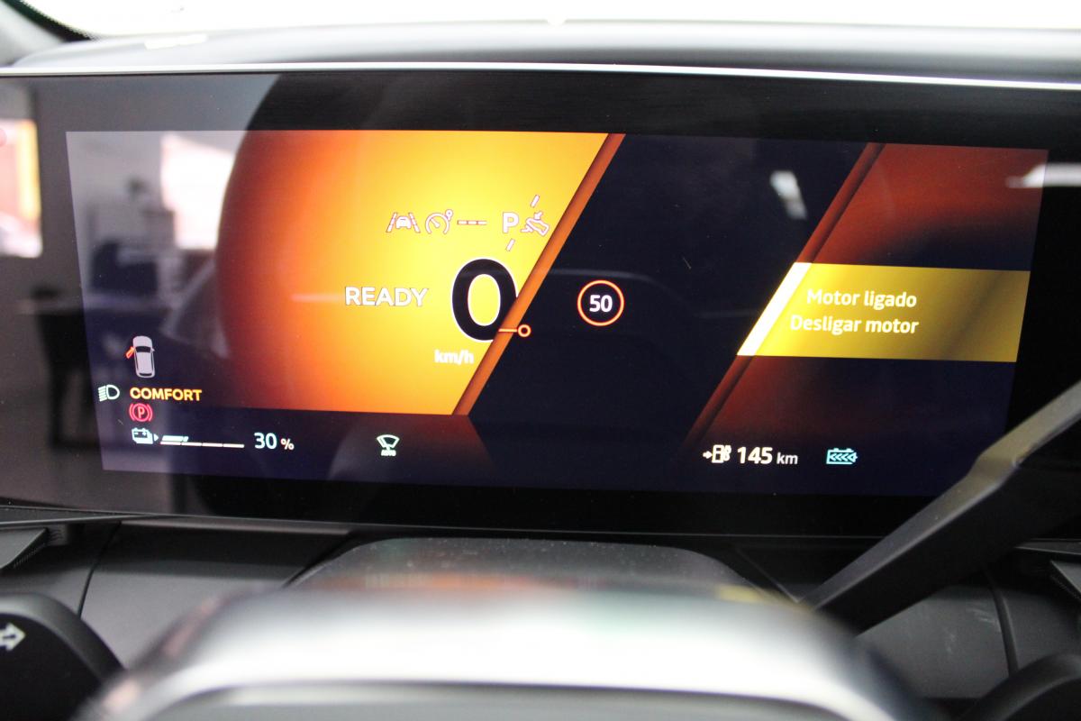 renault-megane-e-tech-2025-eletrico-0cc