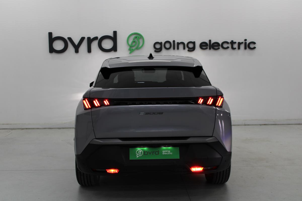 peugeot-e-3008-2025-eletrico-0cc