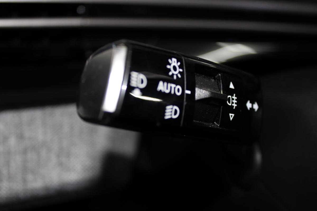 peugeot-e-3008-2025-eletrico-0cc