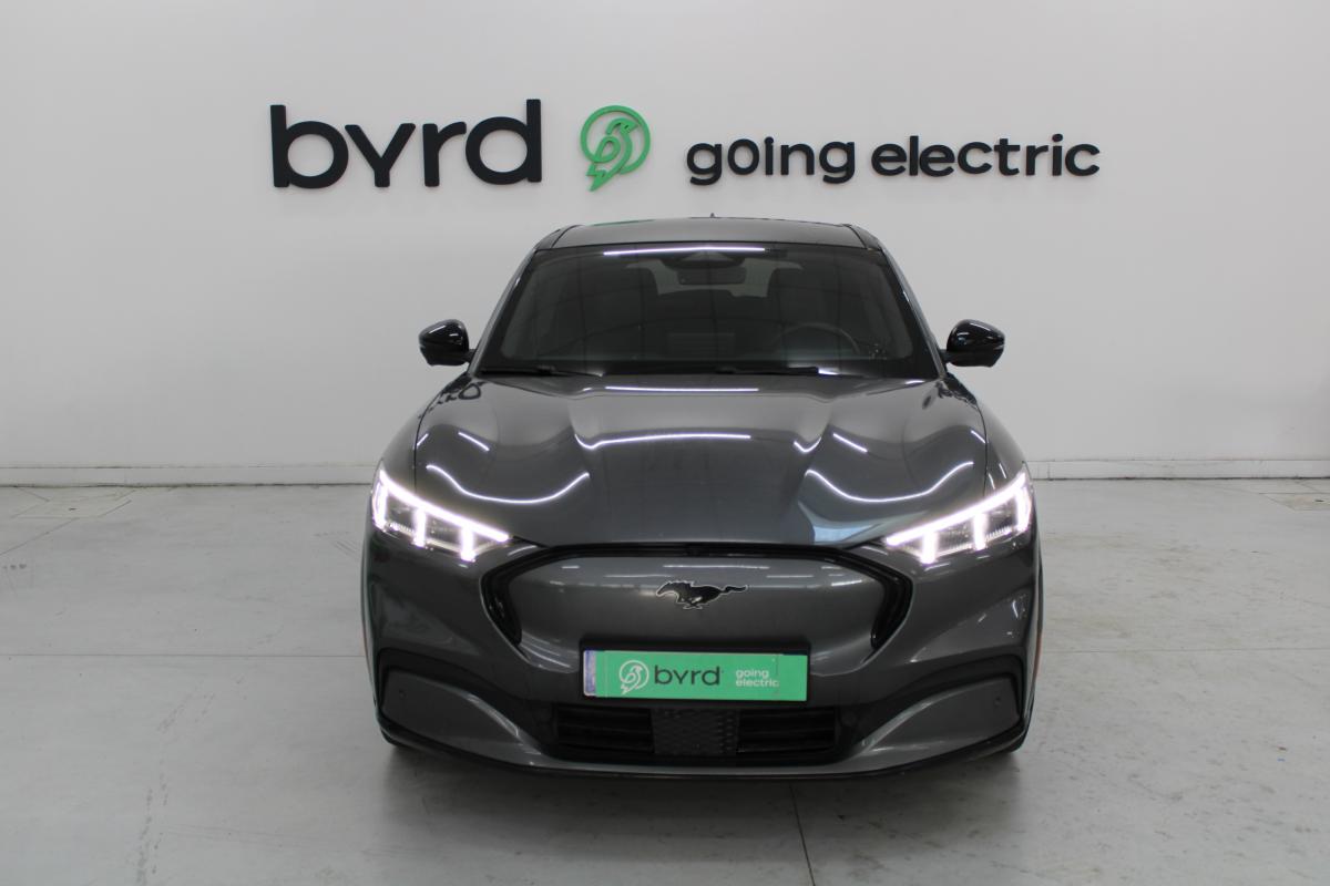 ford-mustang-mach-e-2021-eletrico-0cc
