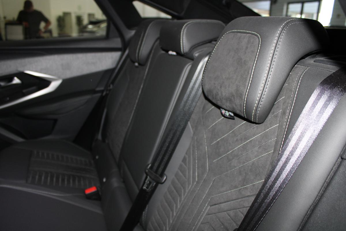 peugeot-e-3008-2025-eletrico-0cc