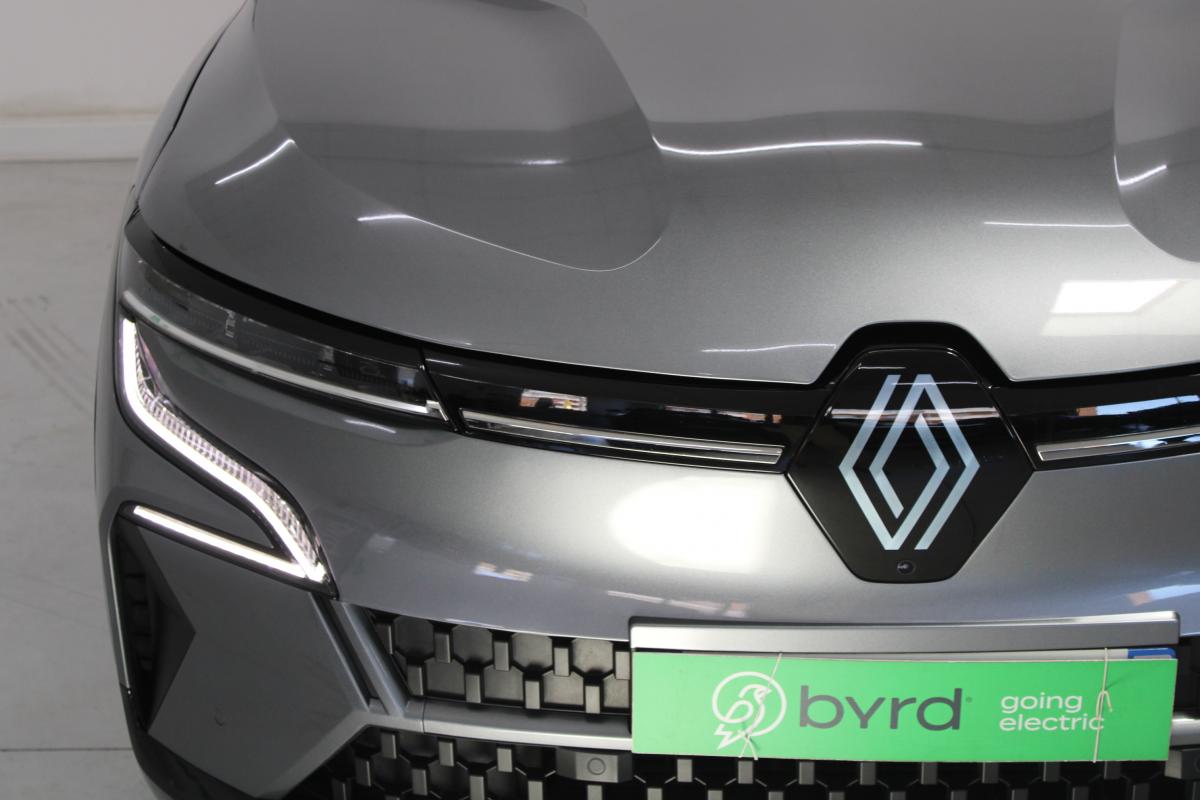 renault-megane-e-tech-2024-eletrico-0cc
