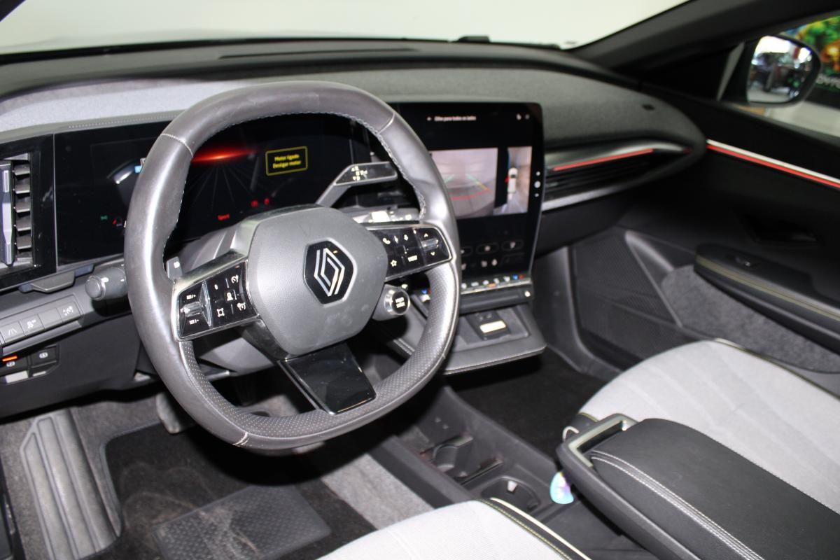renault-megane-e-tech-2024-eletrico-0cc