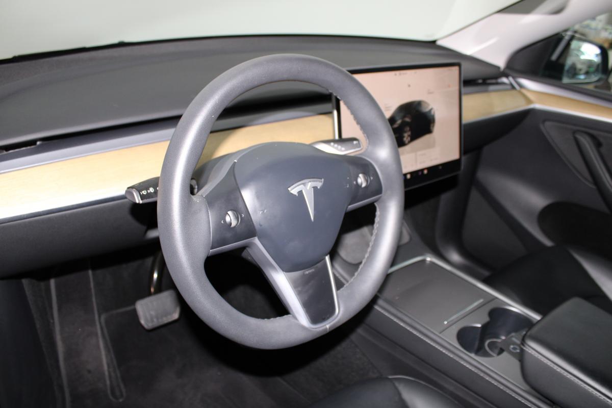 tesla-model-y-2022-eletrico-0cc