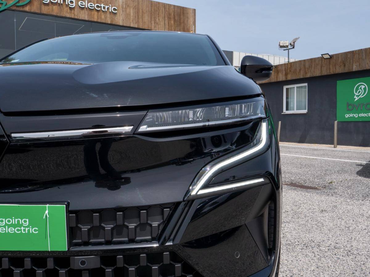 renault-megane-e-tech-2025-eletrico-0cc