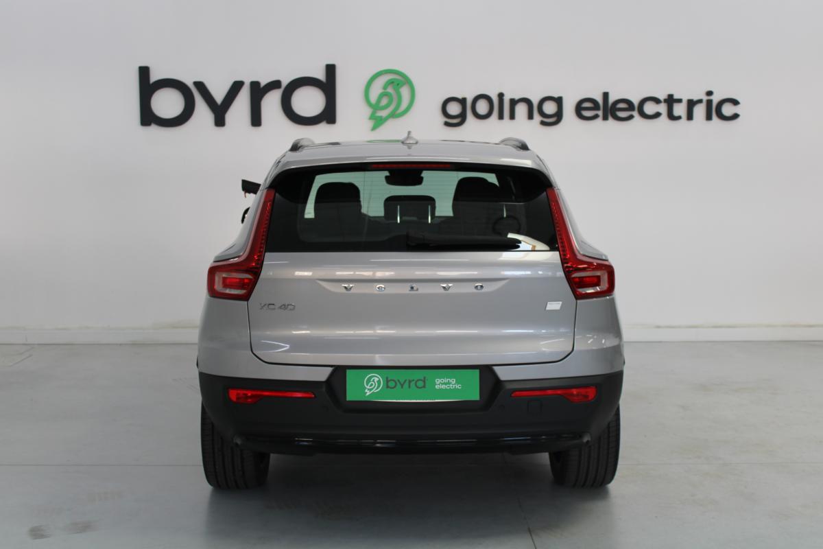 volvo-xc40-2023-eletrico-0cc