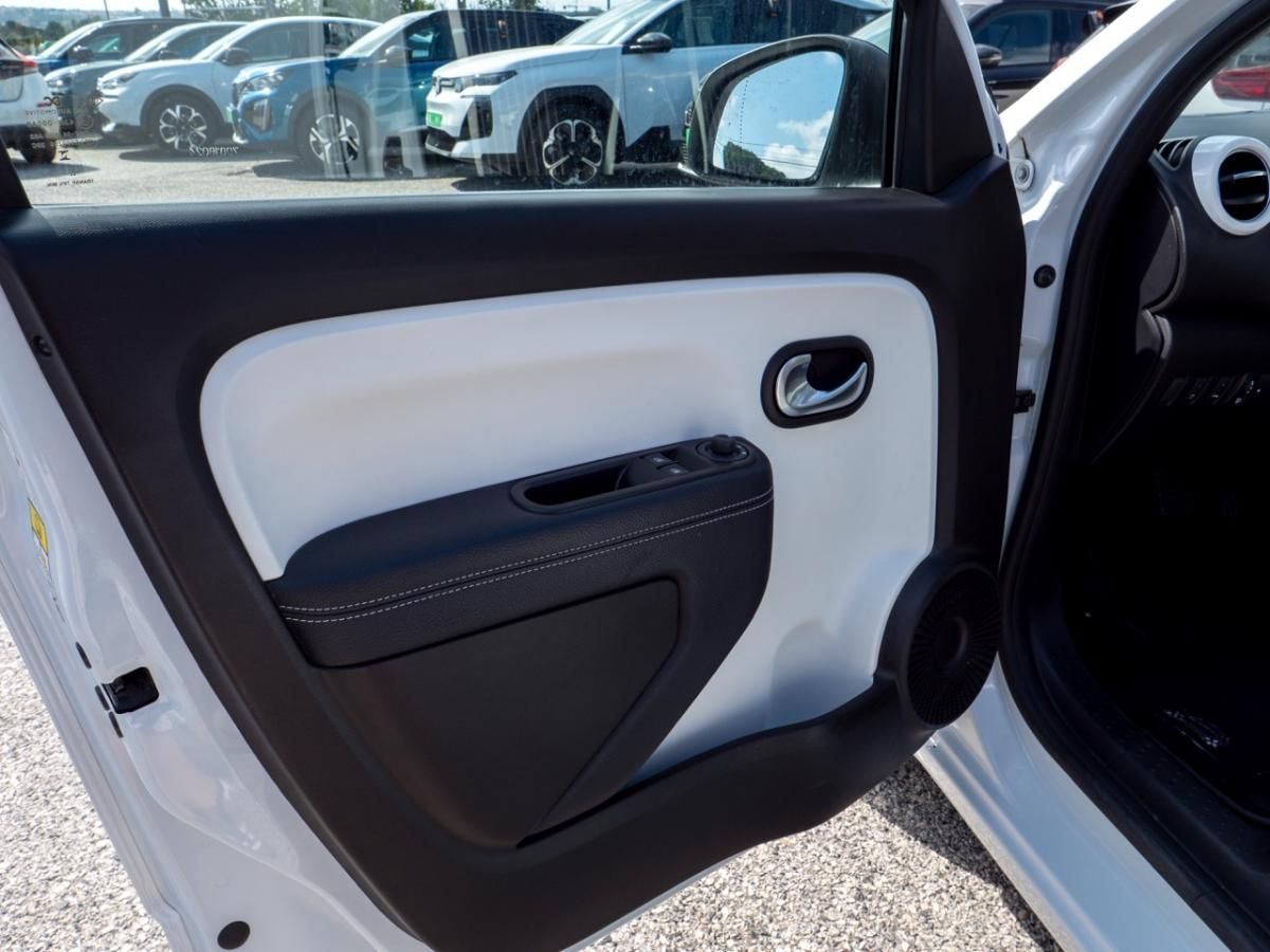 renault-twingo-2023-eletrico-0cc