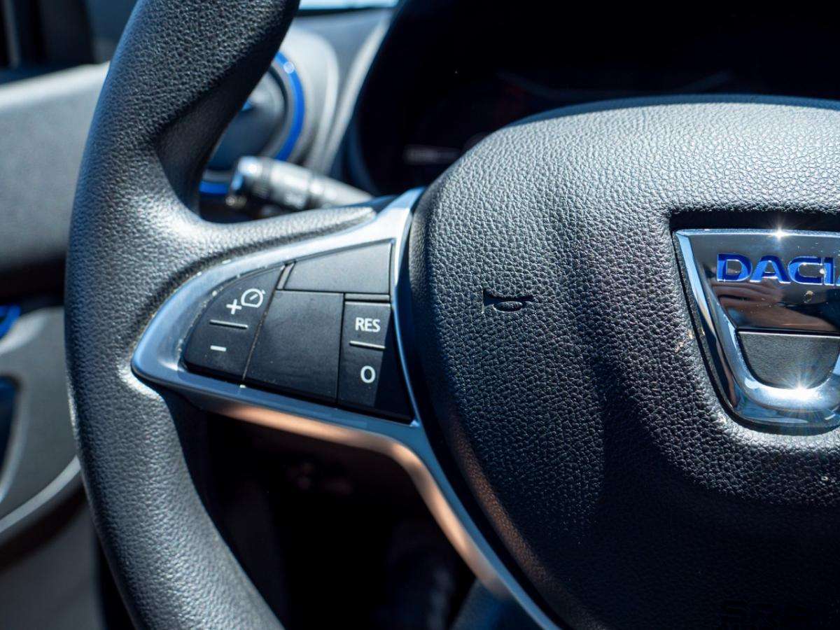 dacia-spring-2022-eletrico-0cc
