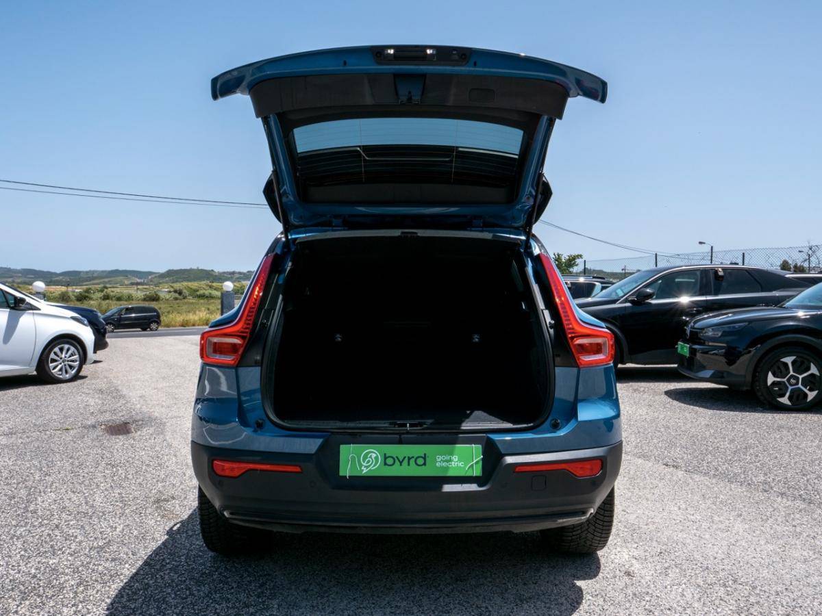 volvo-xc40-2023-eletrico-0cc
