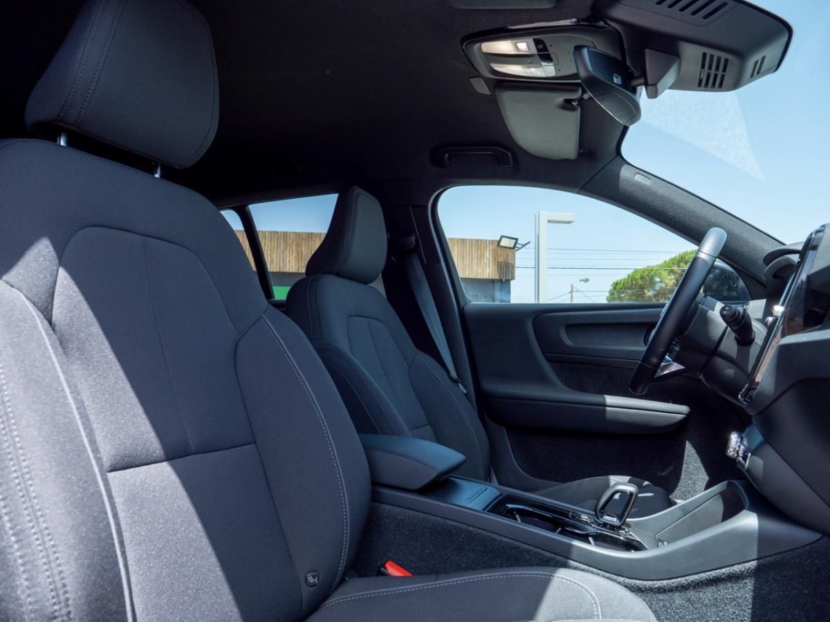 volvo-xc40-2023-eletrico-0cc