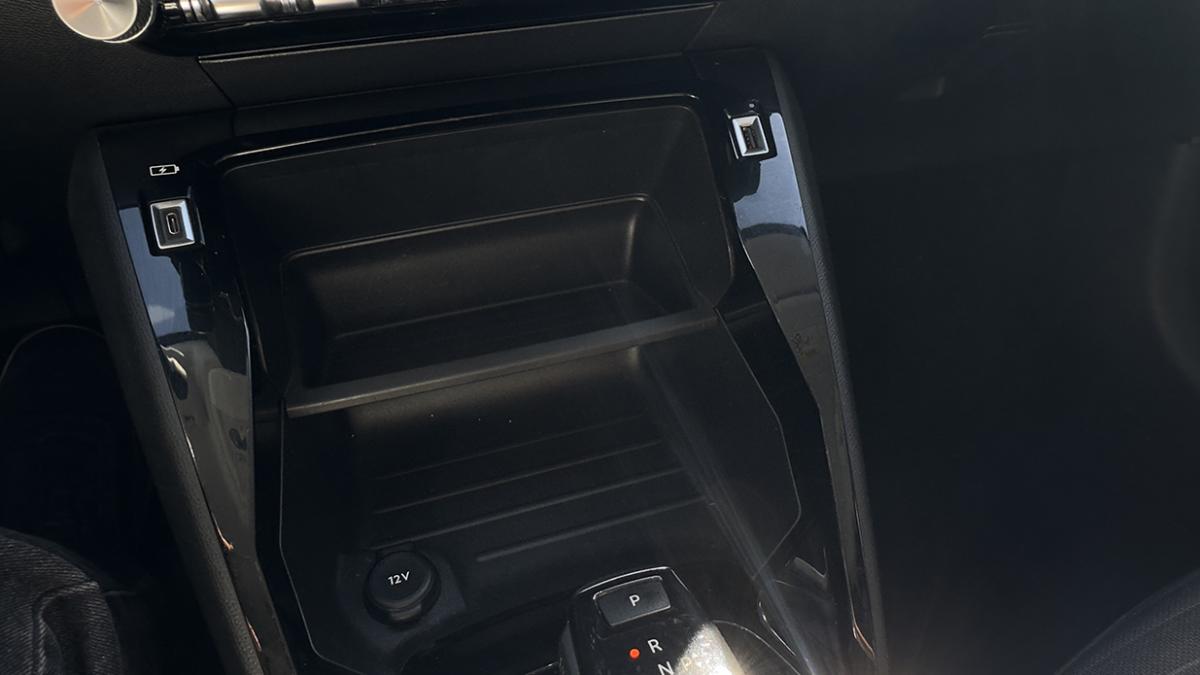 peugeot-e-208-2020-eletrico-0cc