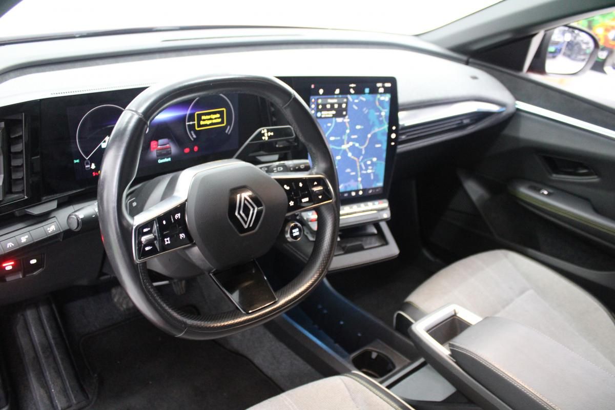 renault-megane-e-tech-2023-eletrico-0cc
