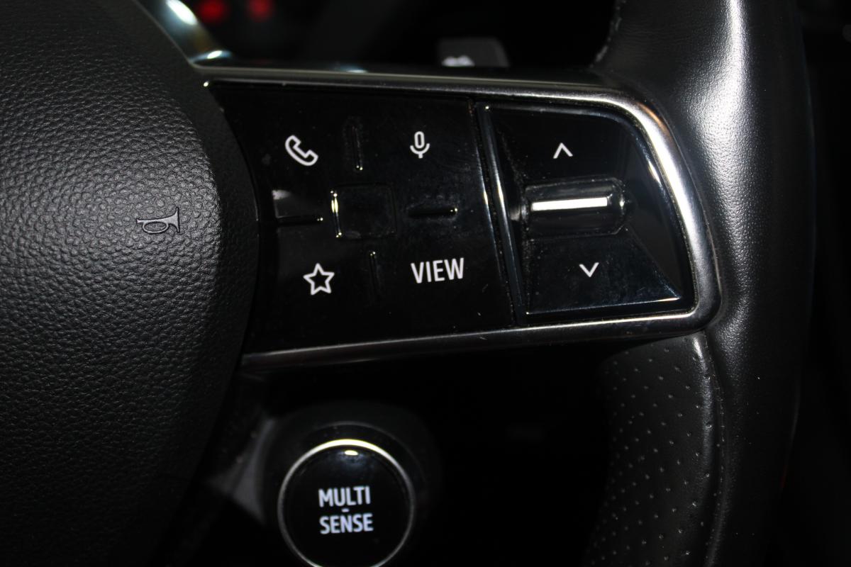 renault-megane-e-tech-2023-eletrico-0cc