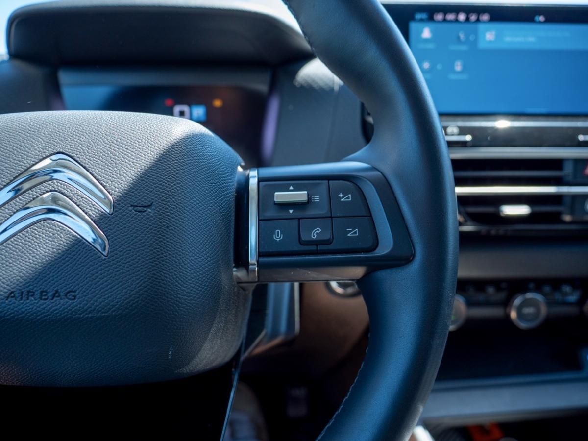 citroen-e-c4-2023-eletrico-0cc