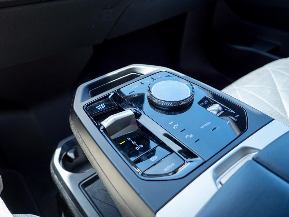 bmw-ix-2022-eletrico-0cc