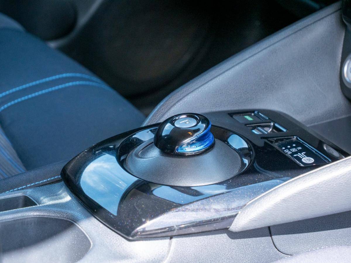 nissan-leaf-2018-eletrico-0cc