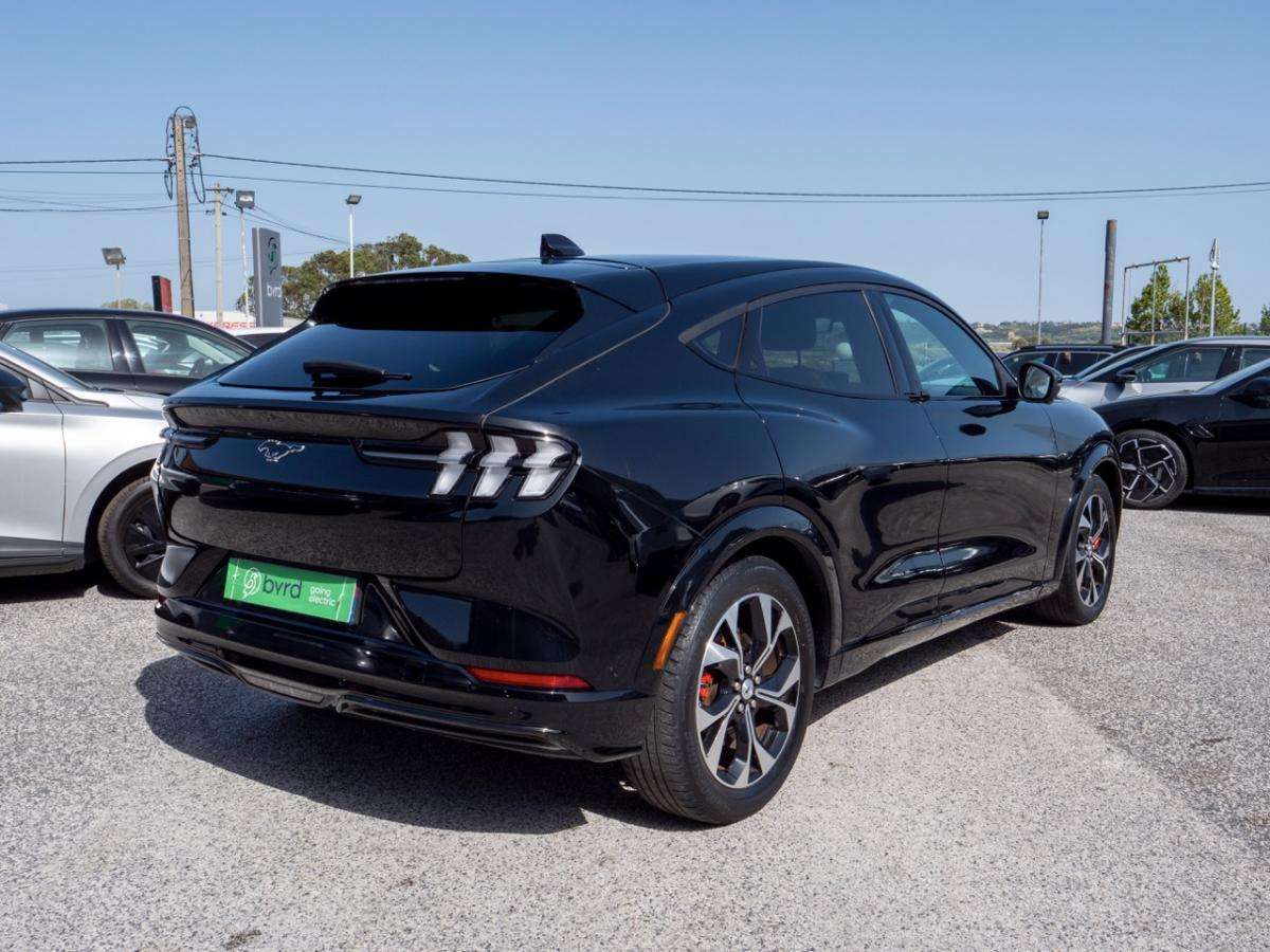 ford-mustang-mach-e-2023-eletrico-0cc