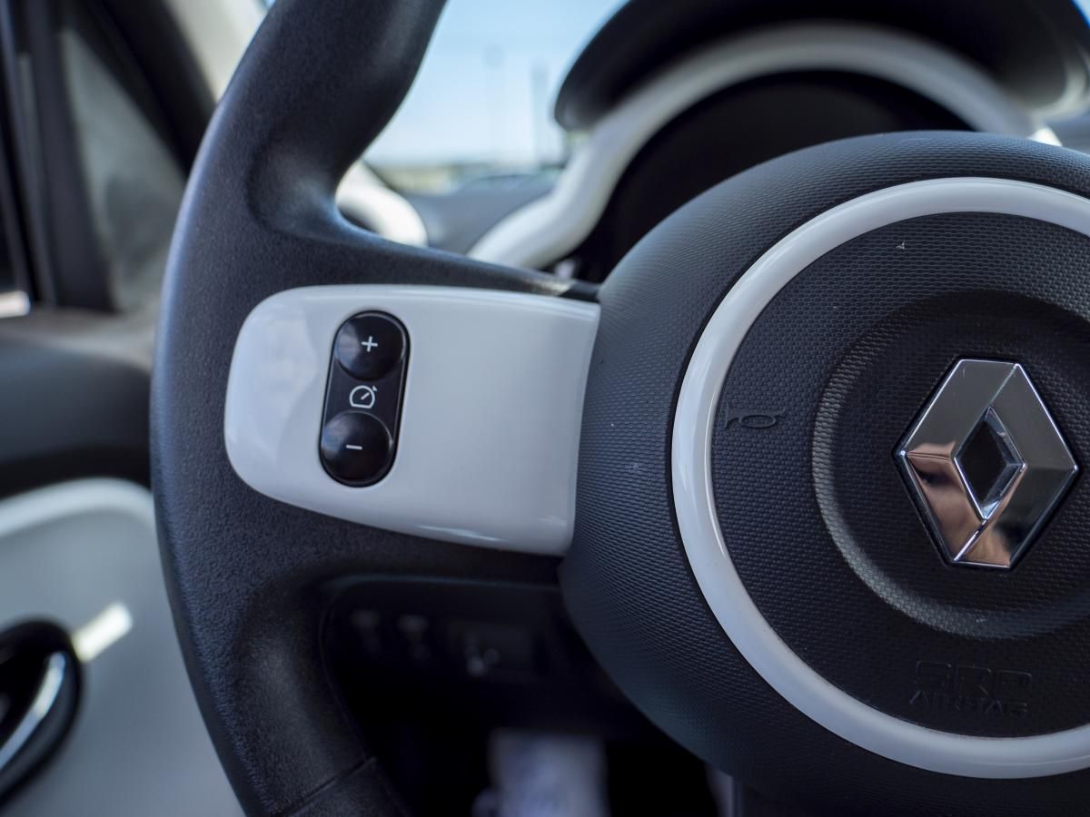 renault-twingo-2022-eletrico-0cc