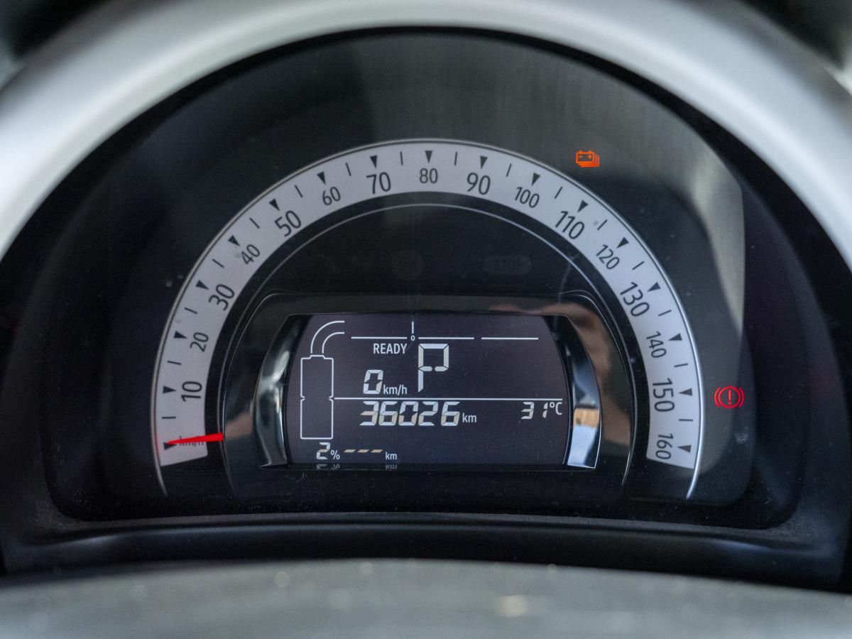 renault-twingo-2022-eletrico-0cc