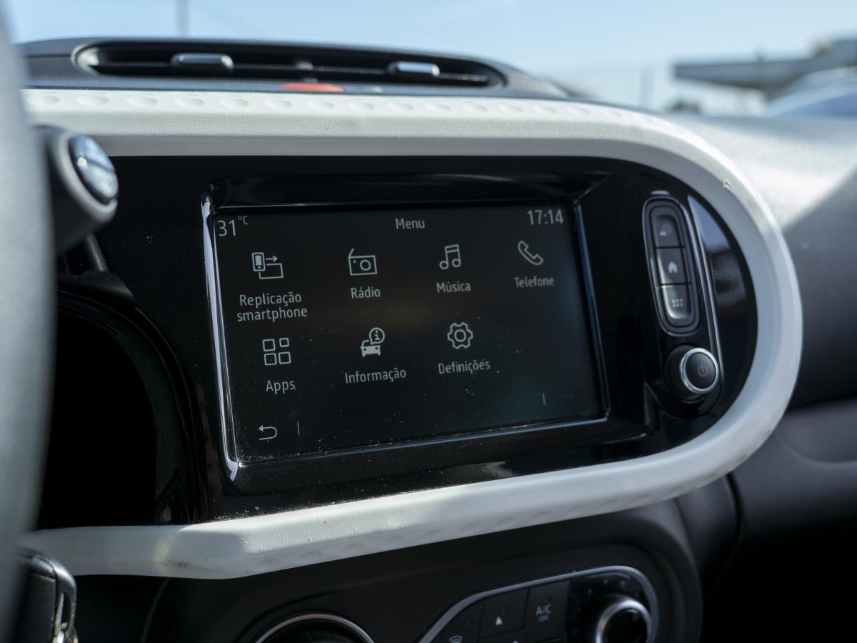 renault-twingo-2022-eletrico-0cc