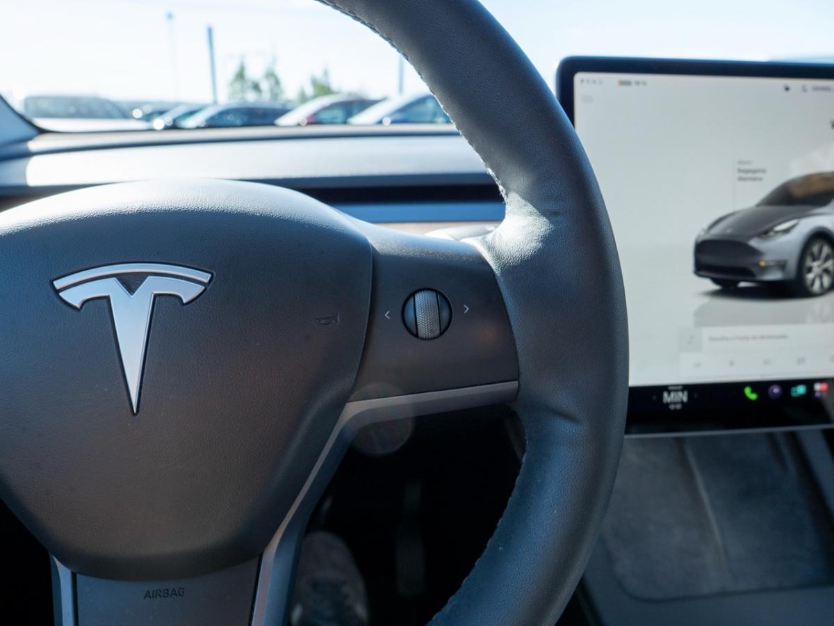 tesla-model-y-2023-eletrico-0cc
