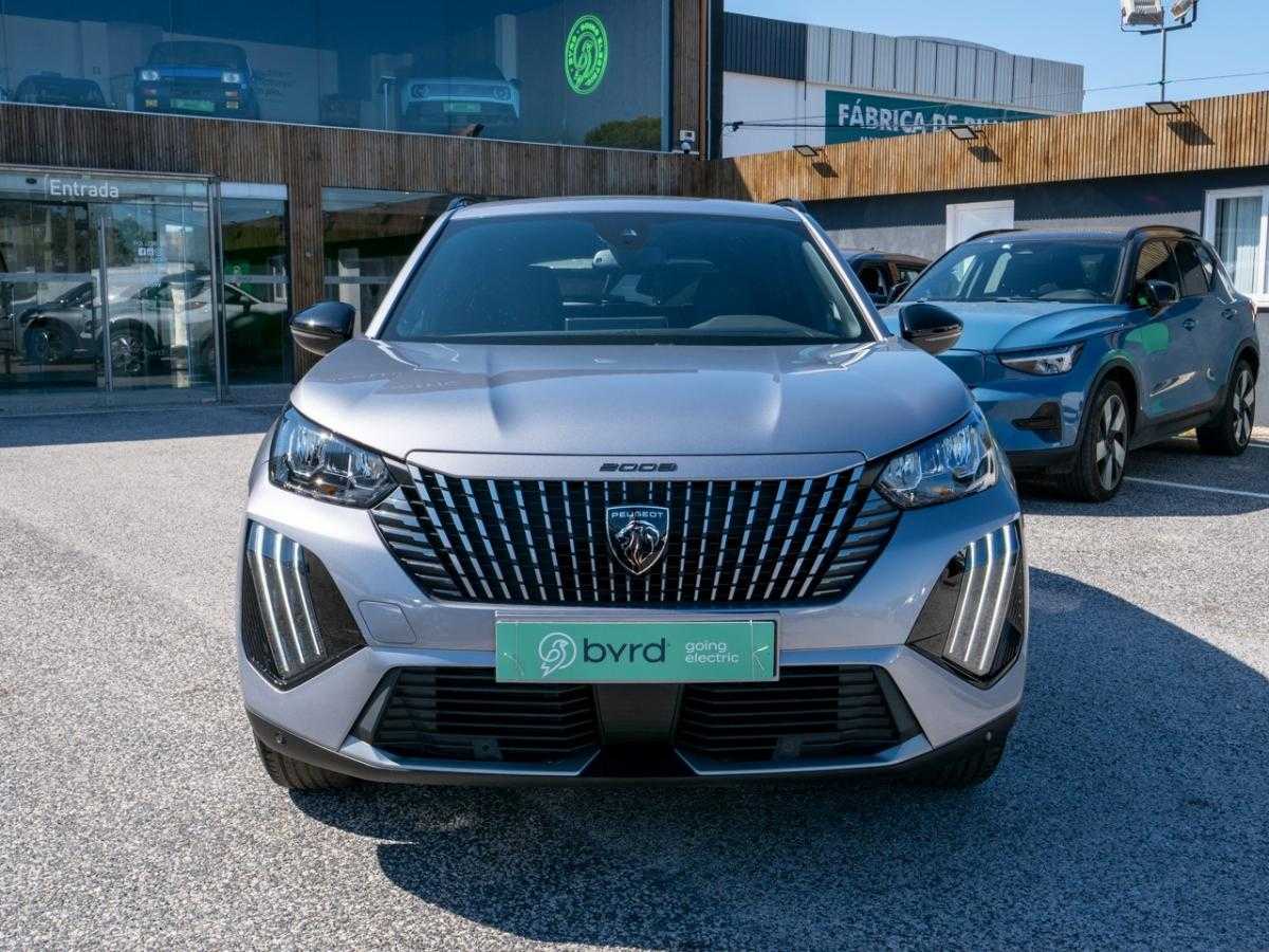 peugeot-e-2008-2025-eletrico-0cc