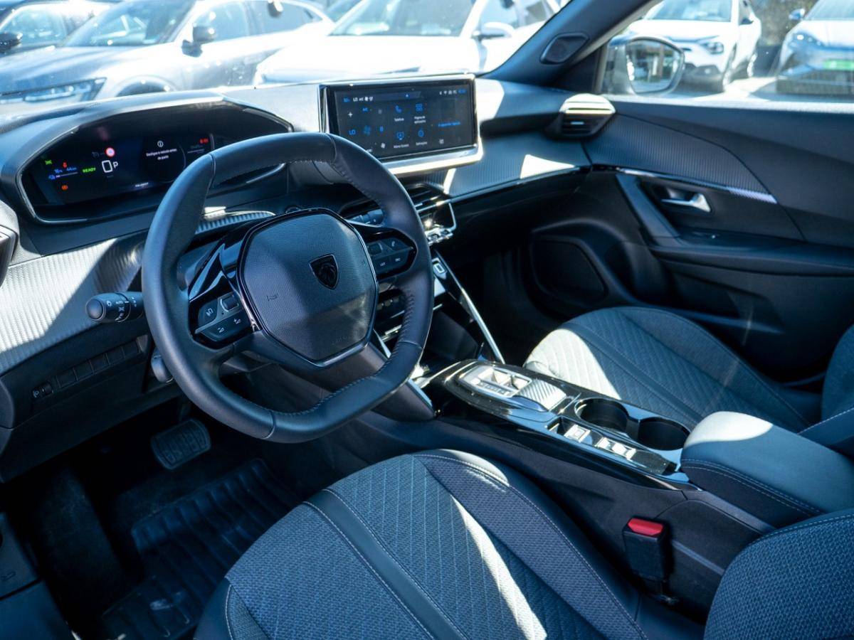 peugeot-e-2008-2025-eletrico-0cc