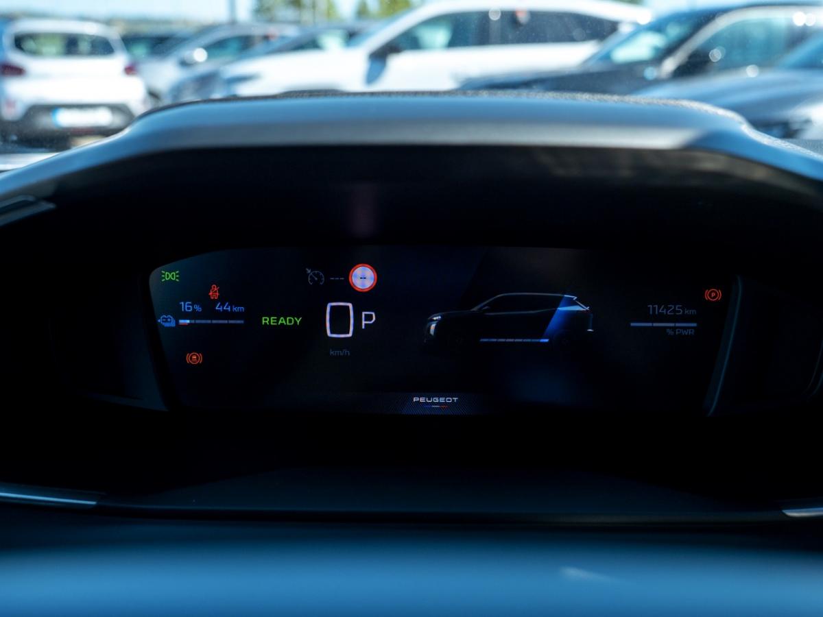 peugeot-e-2008-2025-eletrico-0cc