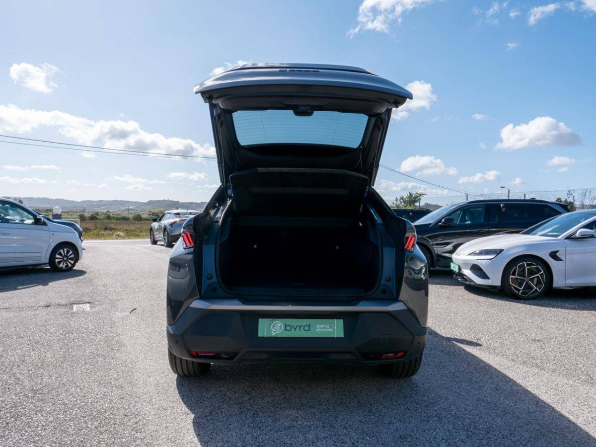 peugeot-e-3008-2025-eletrico-0cc