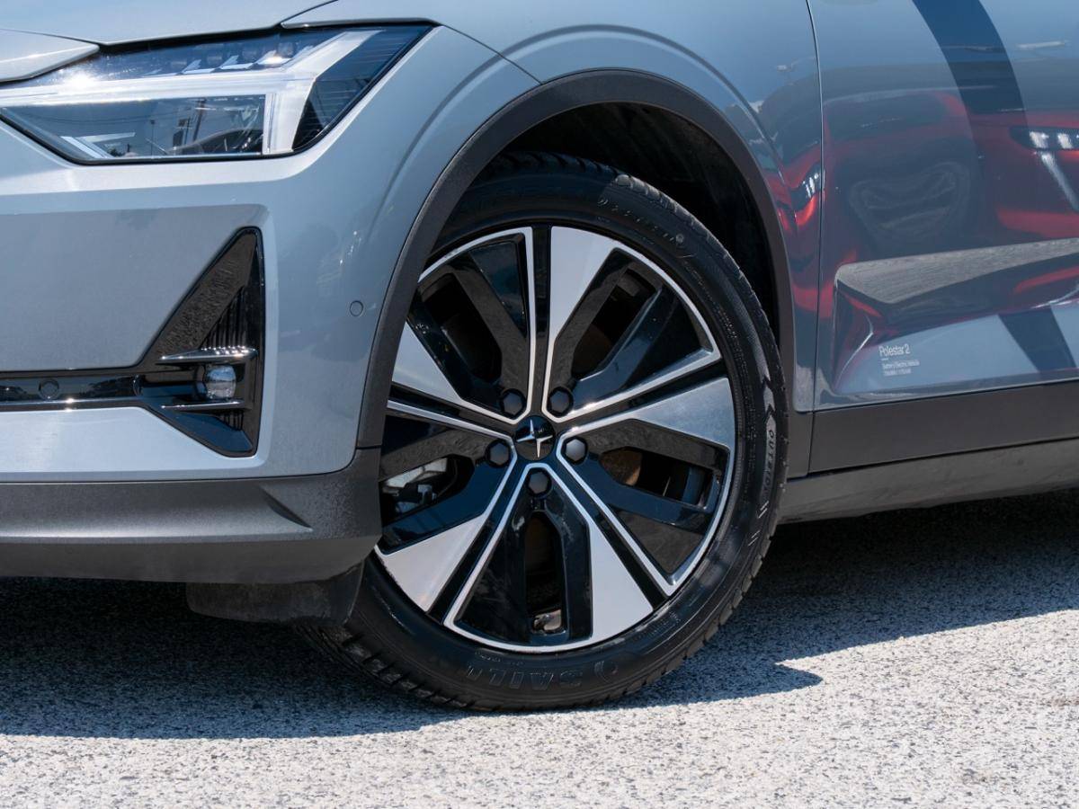 polestar-2-2023-eletrico-0cc
