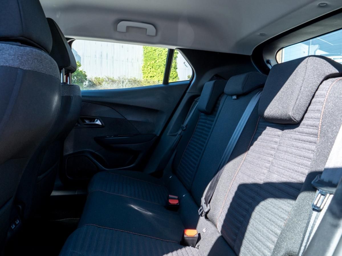 peugeot-e-2008-2021-eletrico-0cc