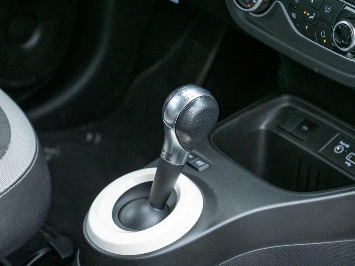 renault-twingo-2021-eletrico-0cc