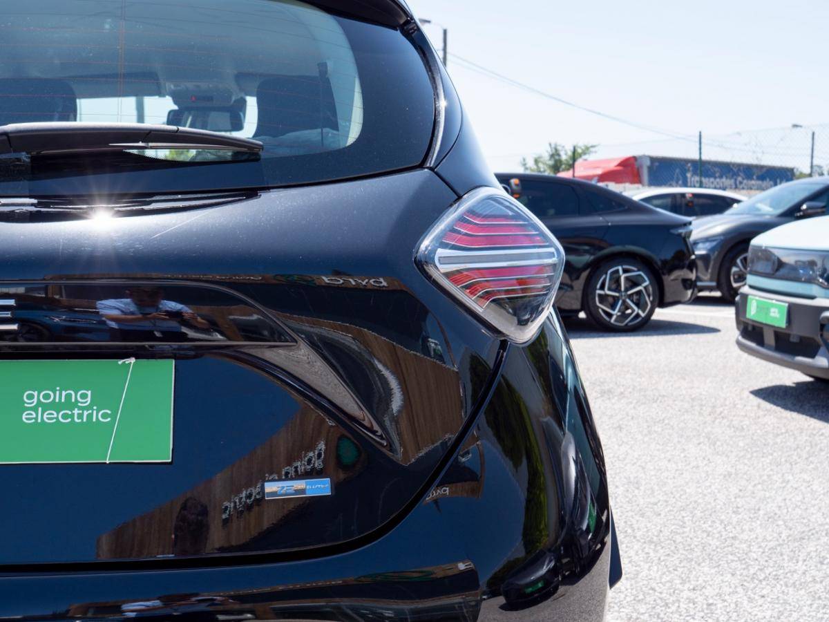 renault-zoe-2021-eletrico-0cc