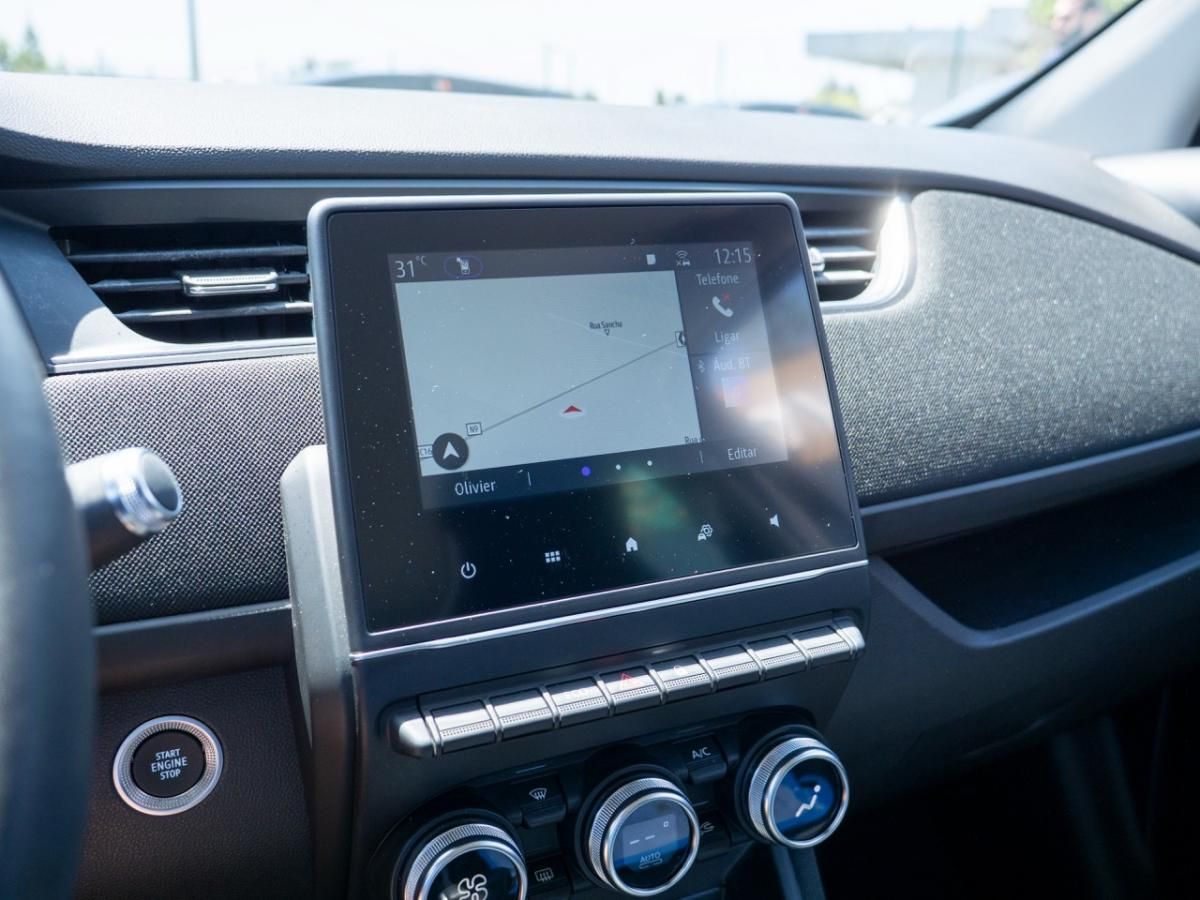 renault-zoe-2021-eletrico-0cc