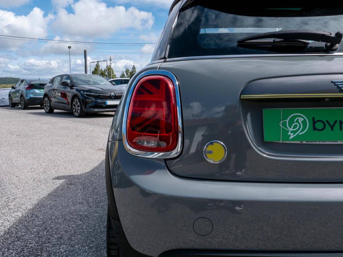 mini-hatch-2020-eletrico-0cc