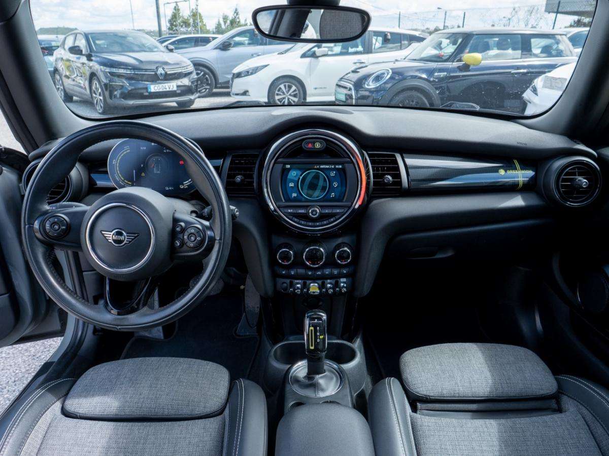 mini-hatch-2020-eletrico-0cc