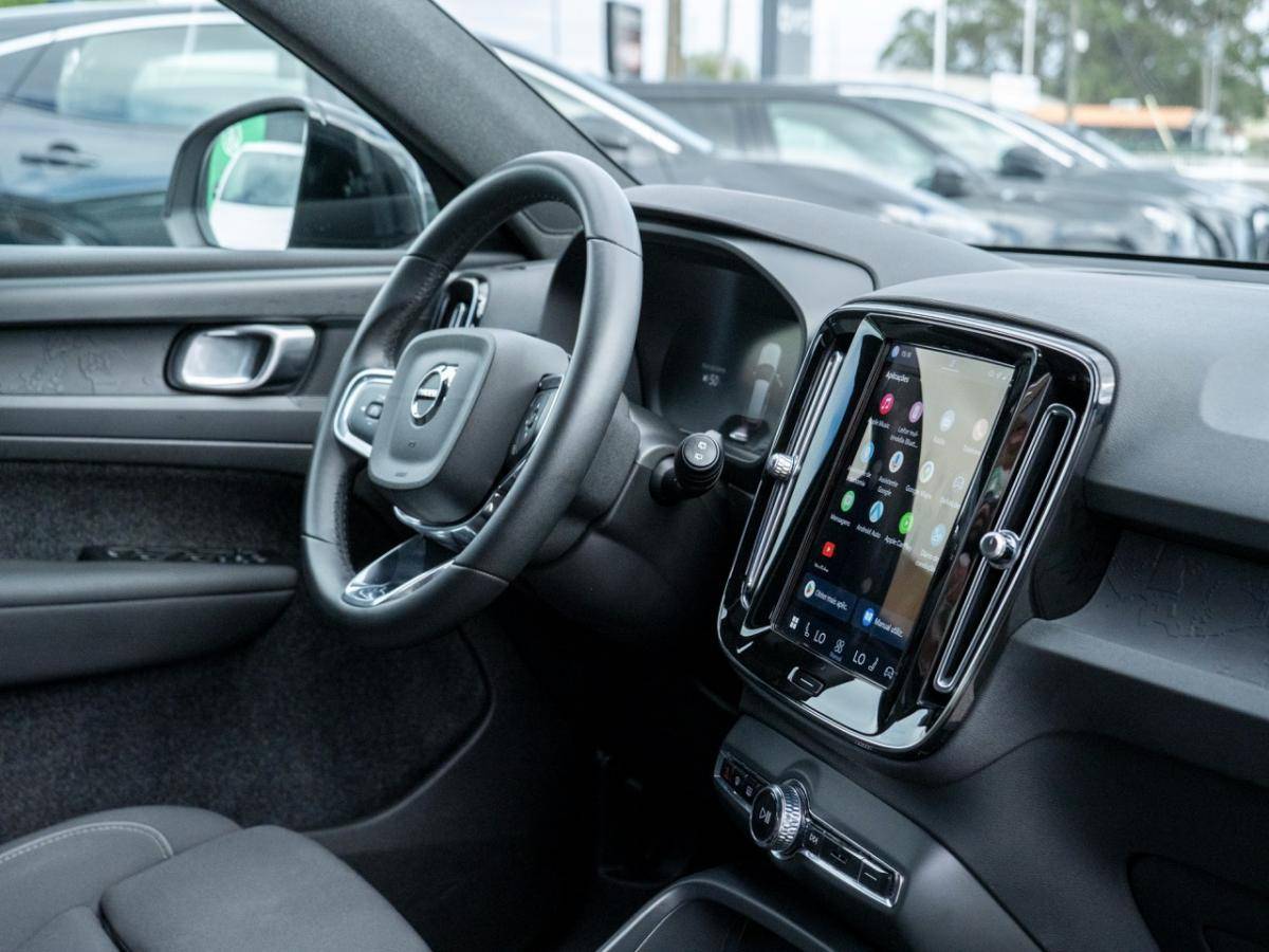 volvo-xc40-2023-eletrico-0cc